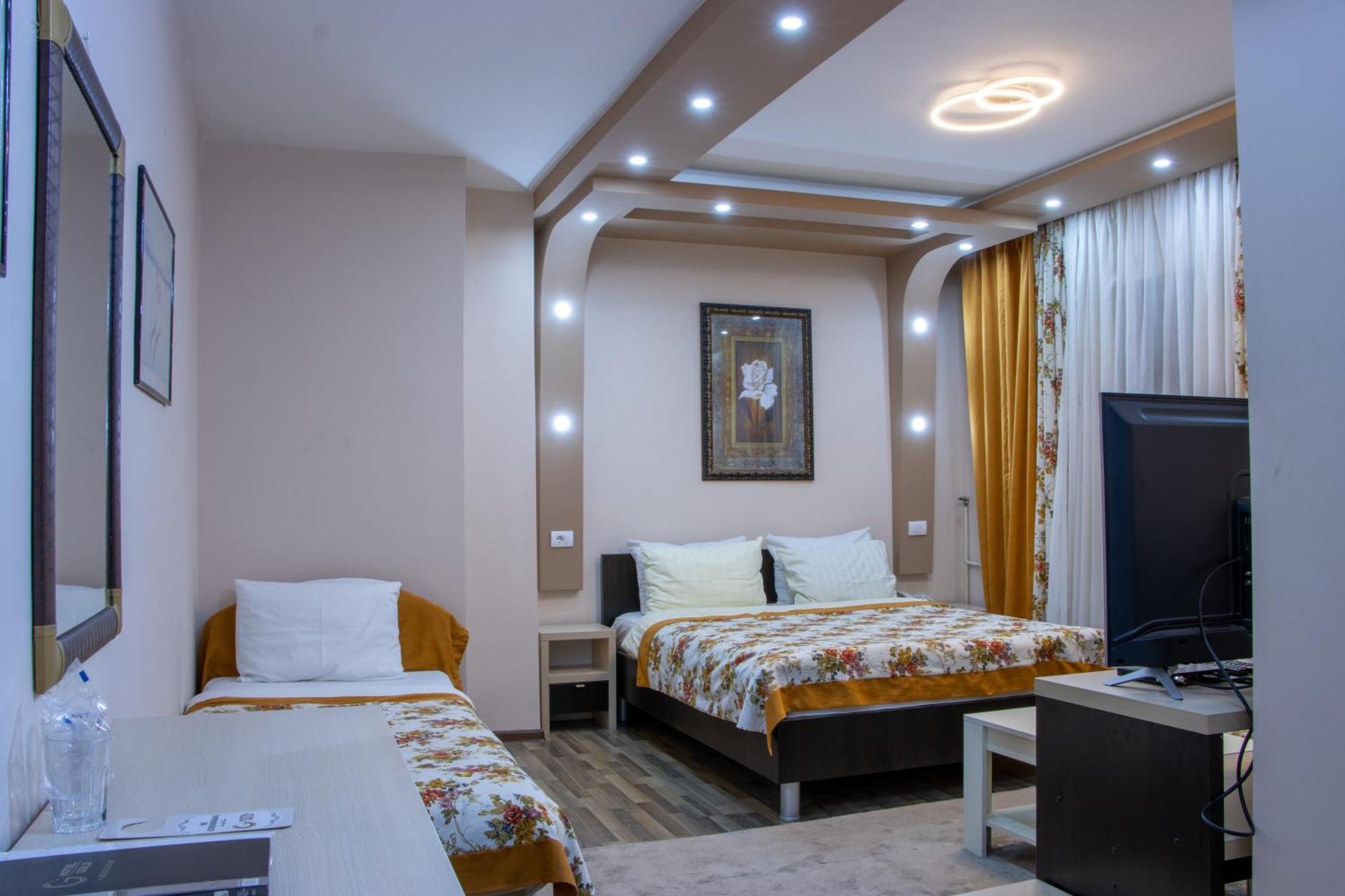 Hotel Gold Pljevlja Luaran gambar